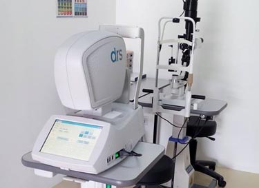 ck-optometrist-centre-interior-04